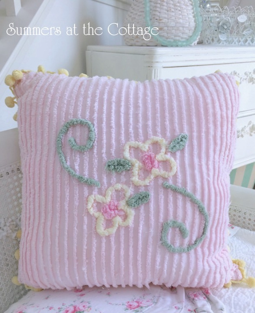 Vintage chenille deals throw pillows